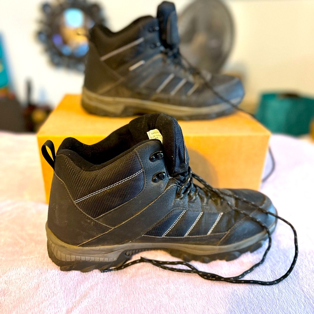 Waterproof boots size 13